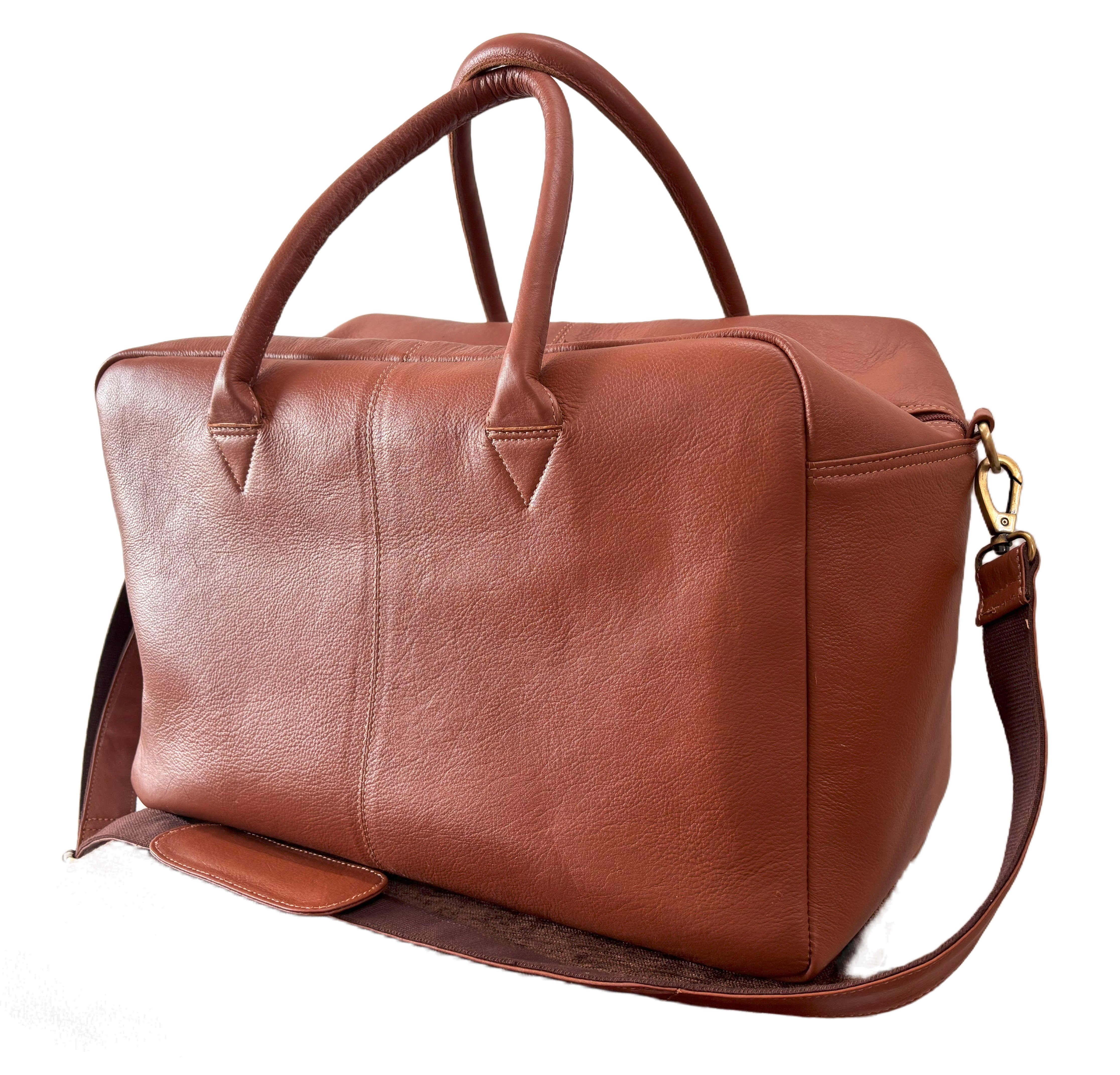 Leather Duffel Bag - Ideal for weekend travel